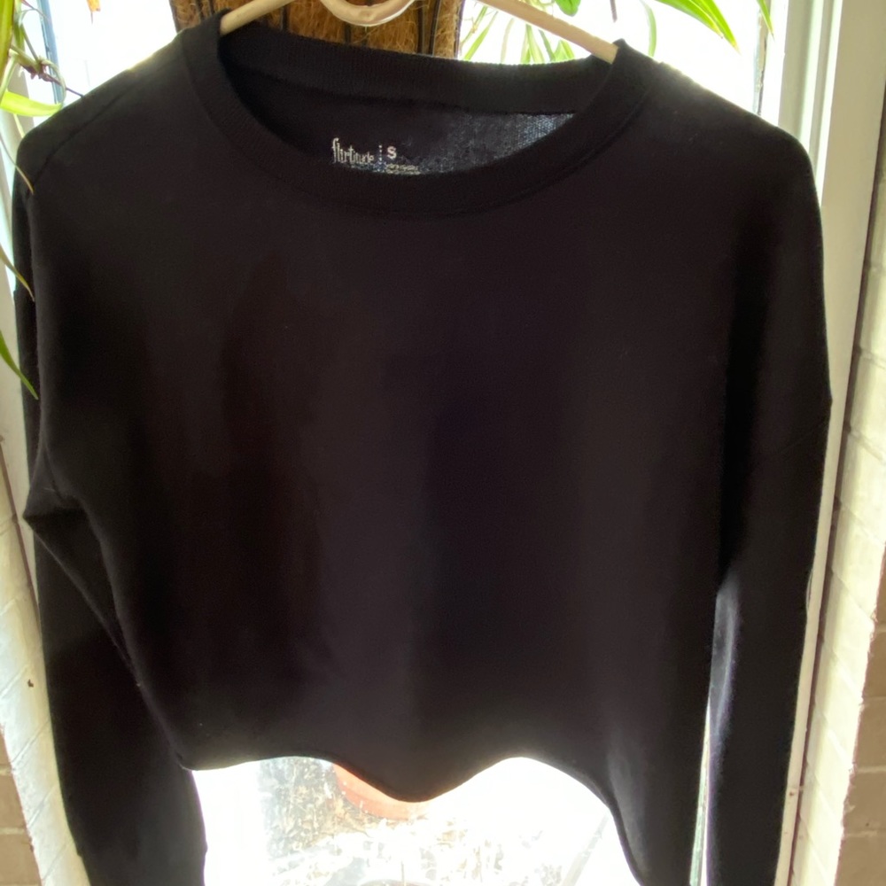 Crop sweater